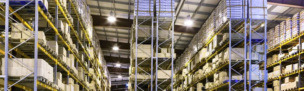 éclairage entrepôt